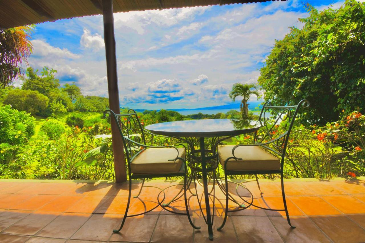 Hotel La Mansion Inn Arenal Нуэво-Ареналь Экстерьер фото