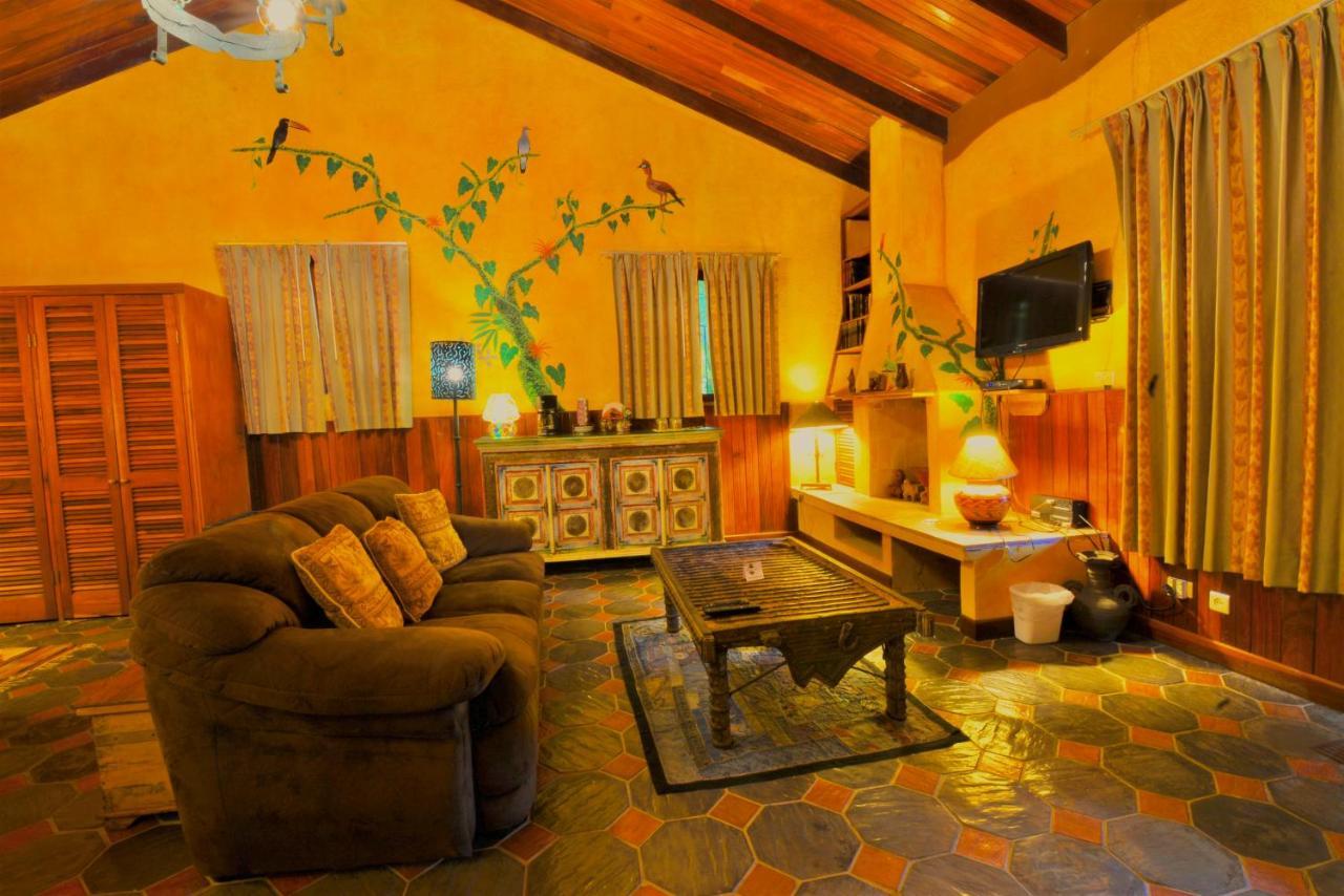 Hotel La Mansion Inn Arenal Нуэво-Ареналь Экстерьер фото