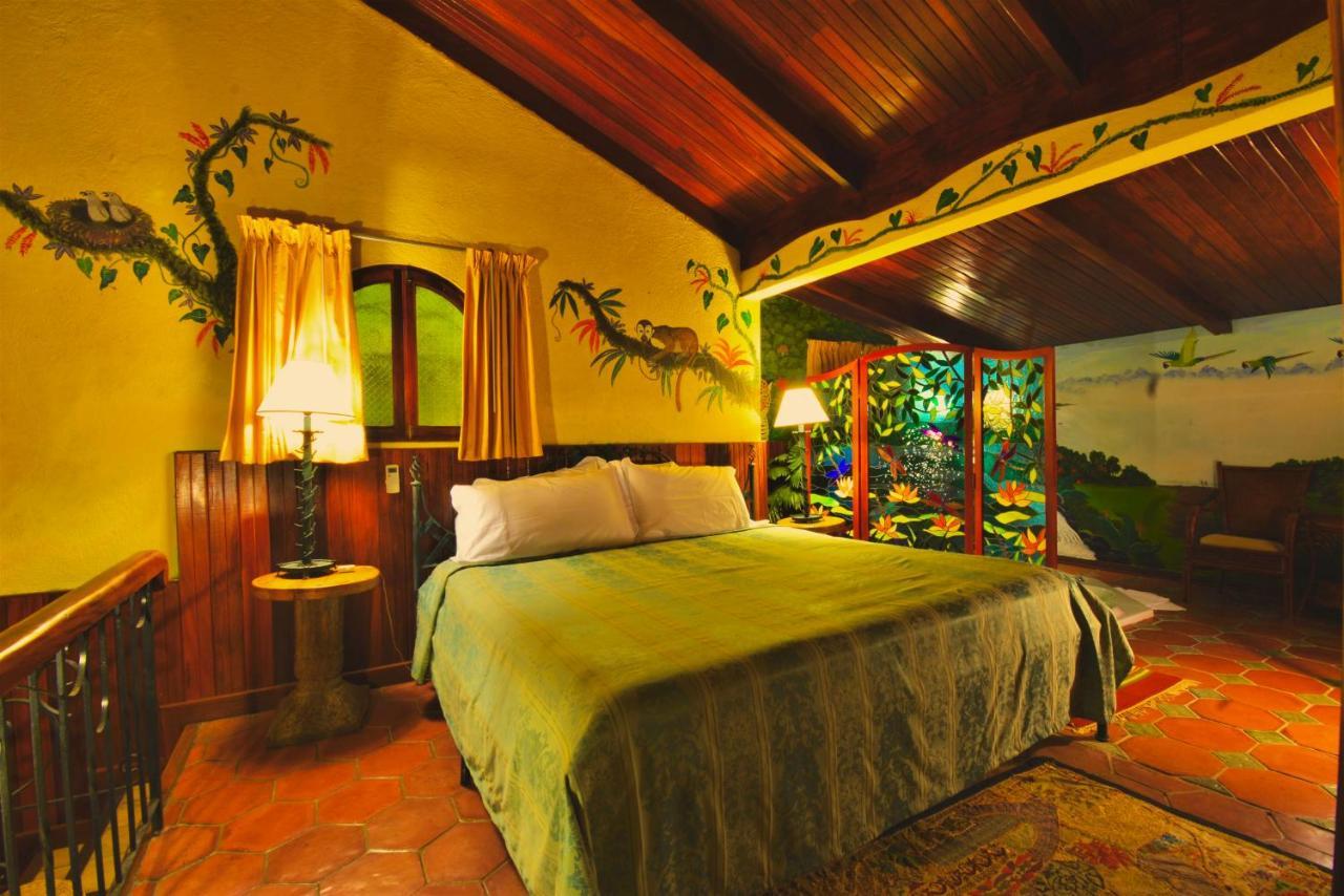 Hotel La Mansion Inn Arenal Нуэво-Ареналь Экстерьер фото