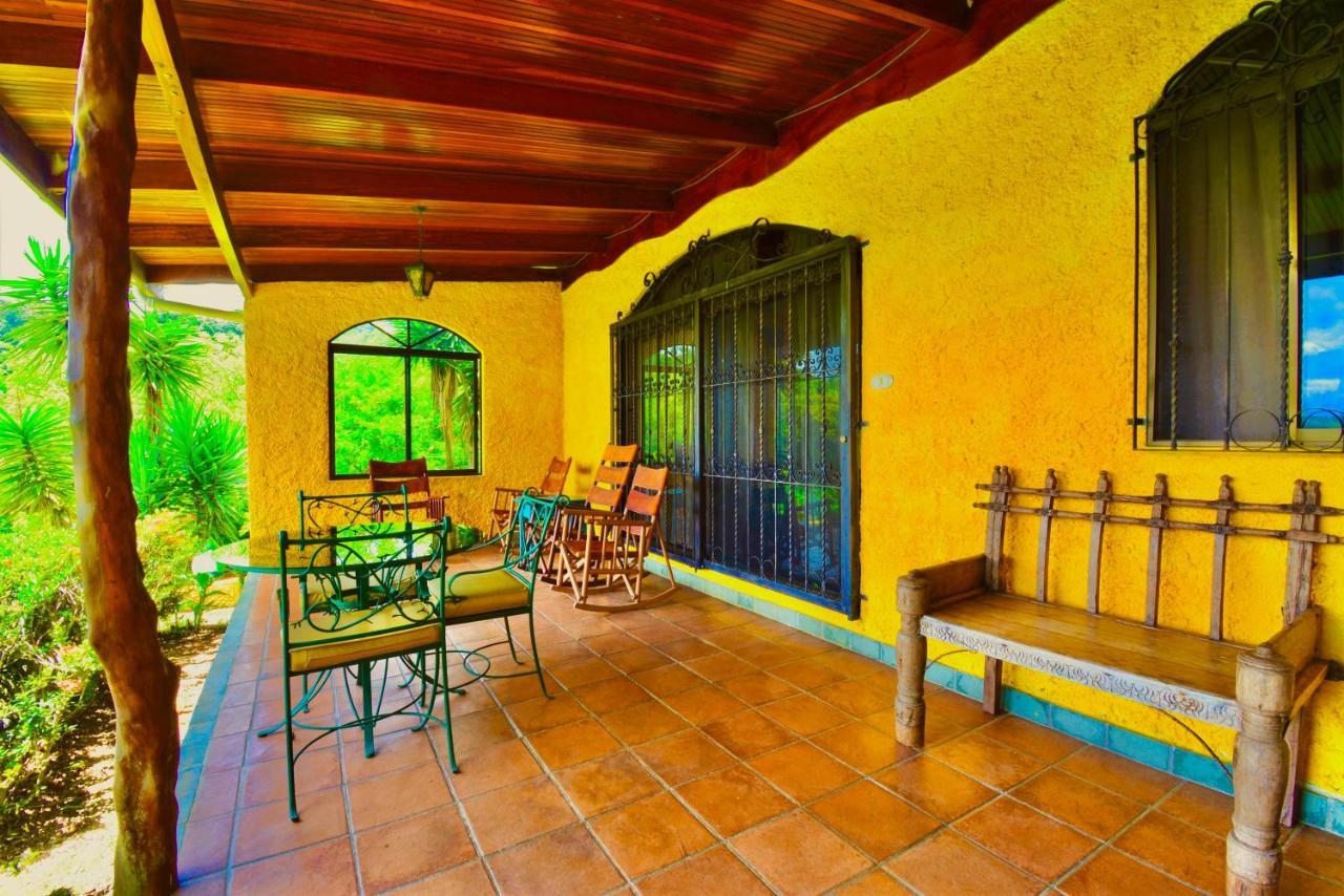 Hotel La Mansion Inn Arenal Нуэво-Ареналь Экстерьер фото