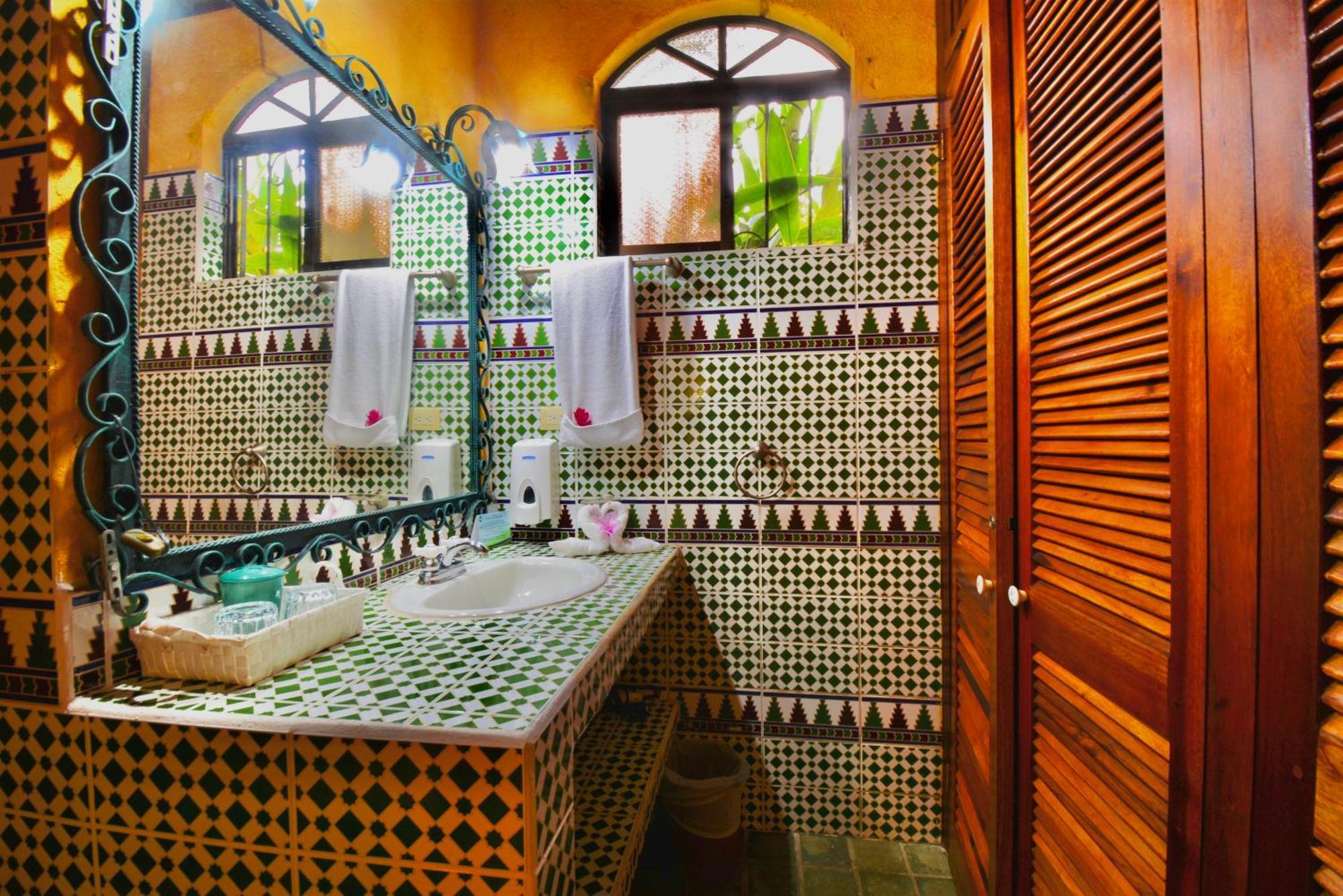 Hotel La Mansion Inn Arenal Нуэво-Ареналь Номер фото