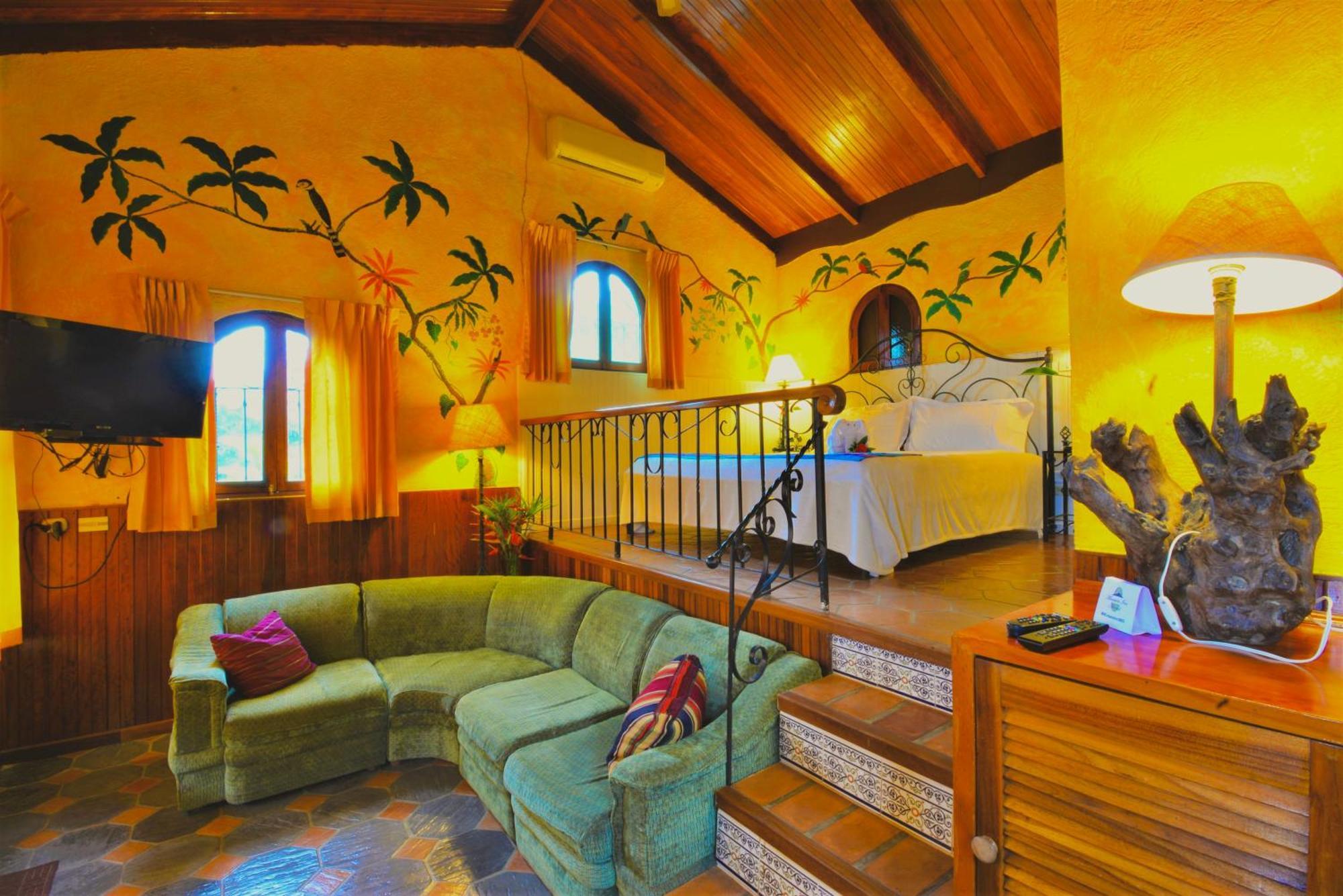 Hotel La Mansion Inn Arenal Нуэво-Ареналь Номер фото