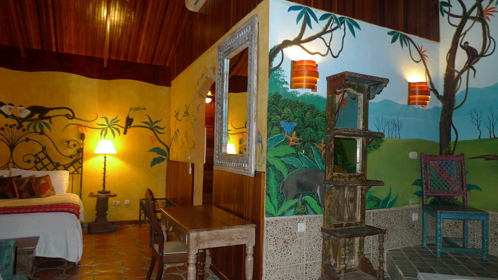 Hotel La Mansion Inn Arenal Нуэво-Ареналь Экстерьер фото