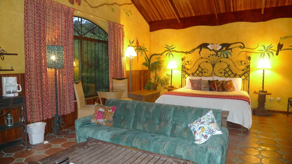 Hotel La Mansion Inn Arenal Нуэво-Ареналь Экстерьер фото